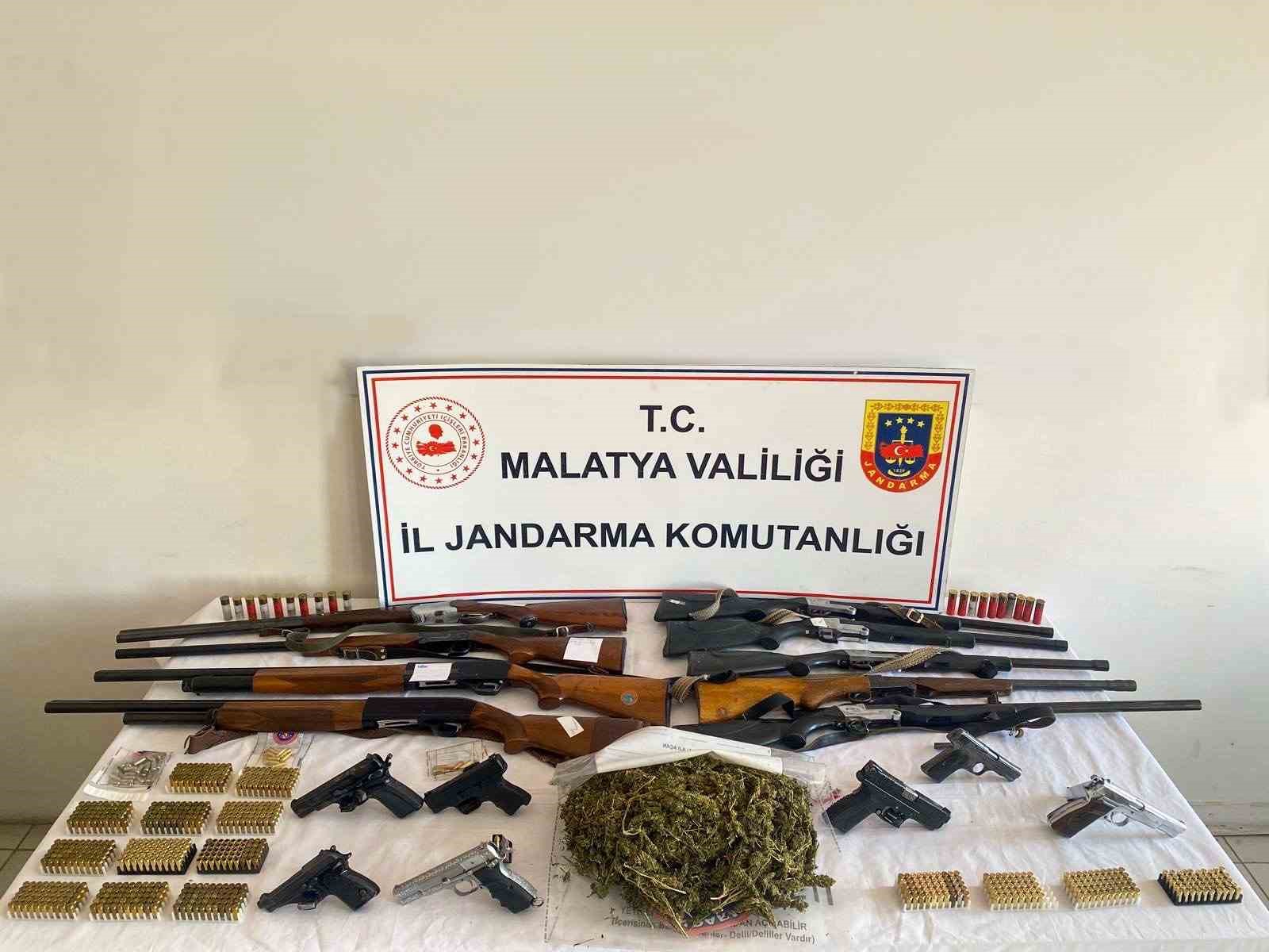 Malatya’da silah ve uyuşturucu operasyonu