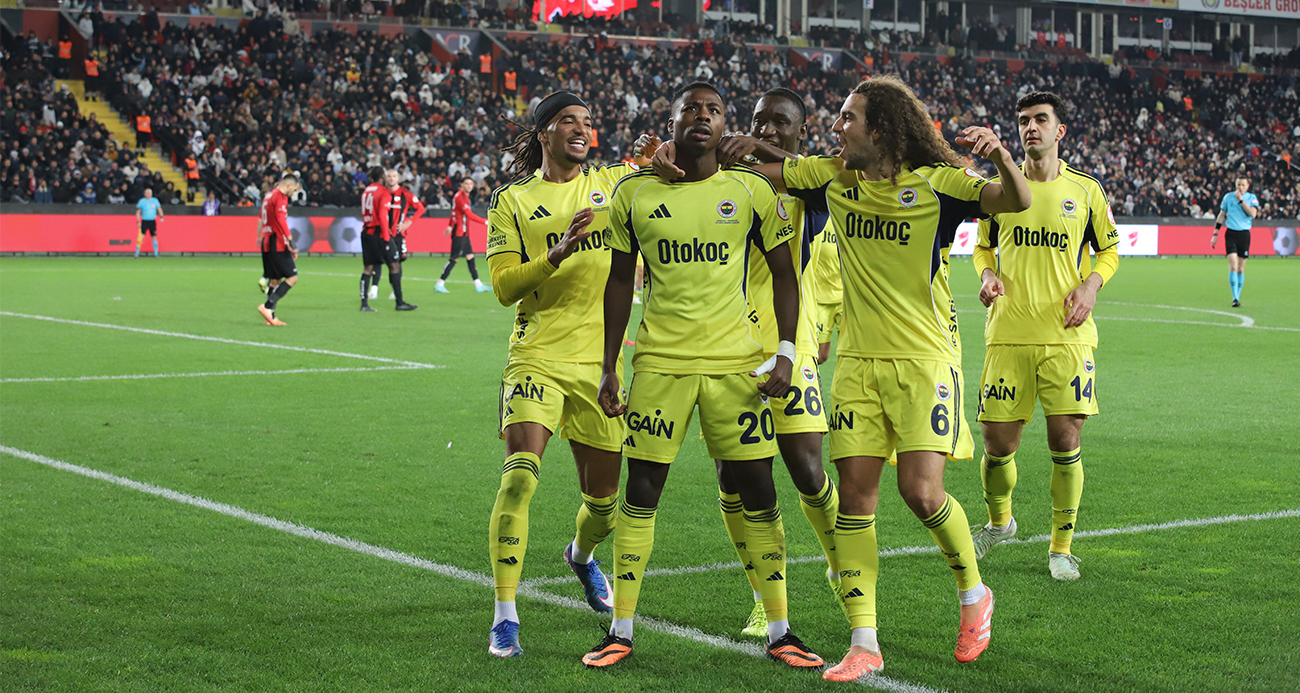 Gol olup yağdılar! Fenerbahçe, Türkiye Kupası'nda çeyrek finale yükseldi