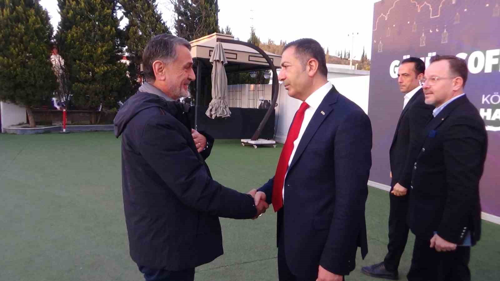 Denizli Ticaret Odası üyeleriyle iftar sofrasında buluştu