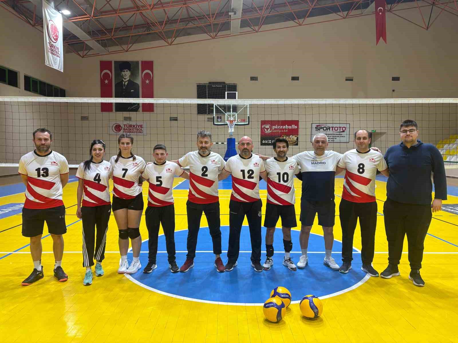 Burhaniye’de Ramazan coşkusuna spor heyecanıda eşlik ediyor