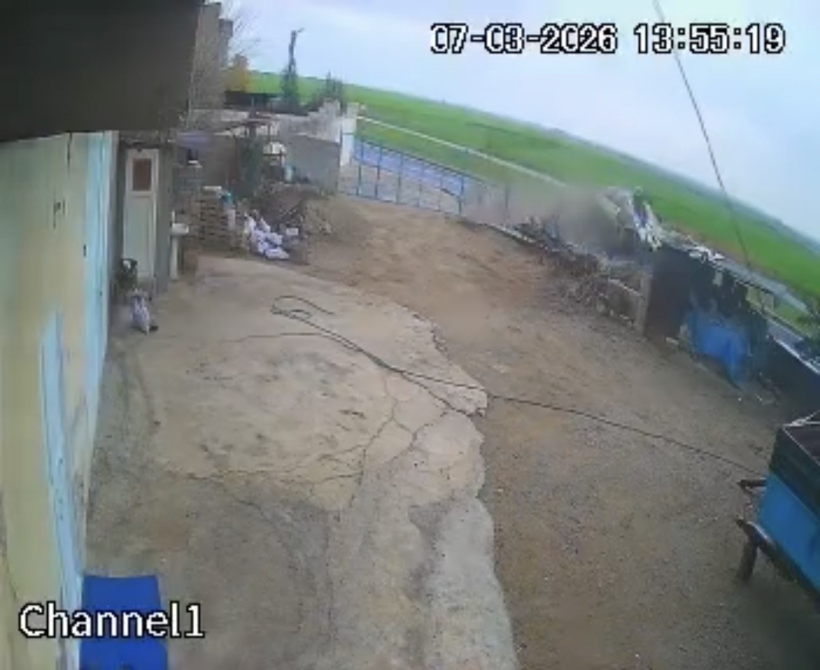 Mardin’de 3 kişinin yaralandığı kazanın güvenlik kamerası görüntüleri ortaya çıktı