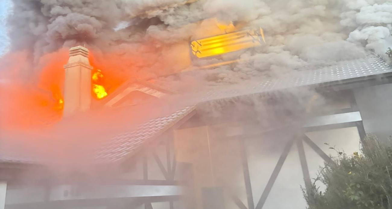 Oyuncu Aslıhan Karalar ölümden döndü: Lüks villadaki yangın havadan görüntülendi