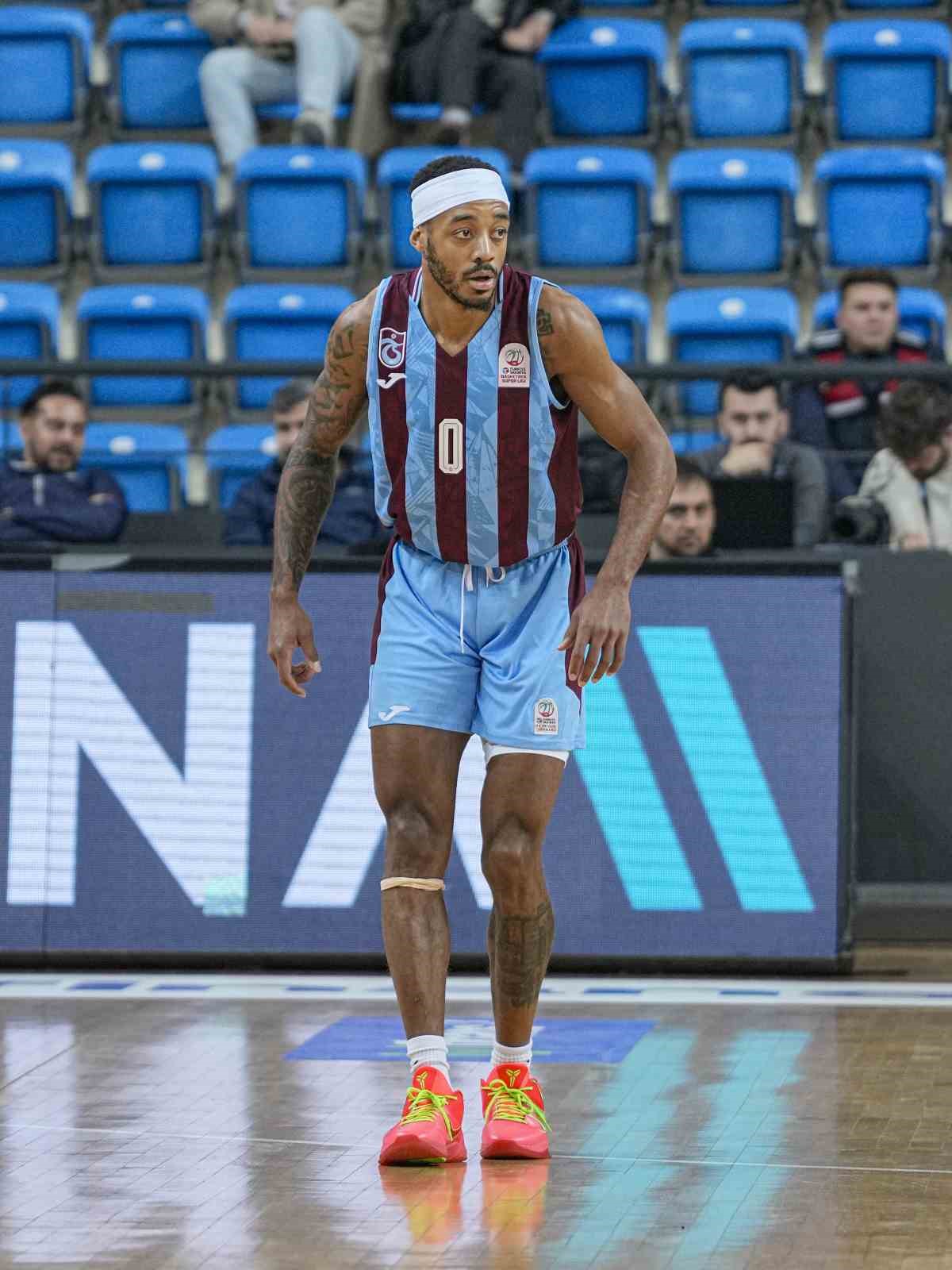 Türkiye Sigorta Basketbol Süper Ligi: Trabzonspor:89 - Karşıyaka:79