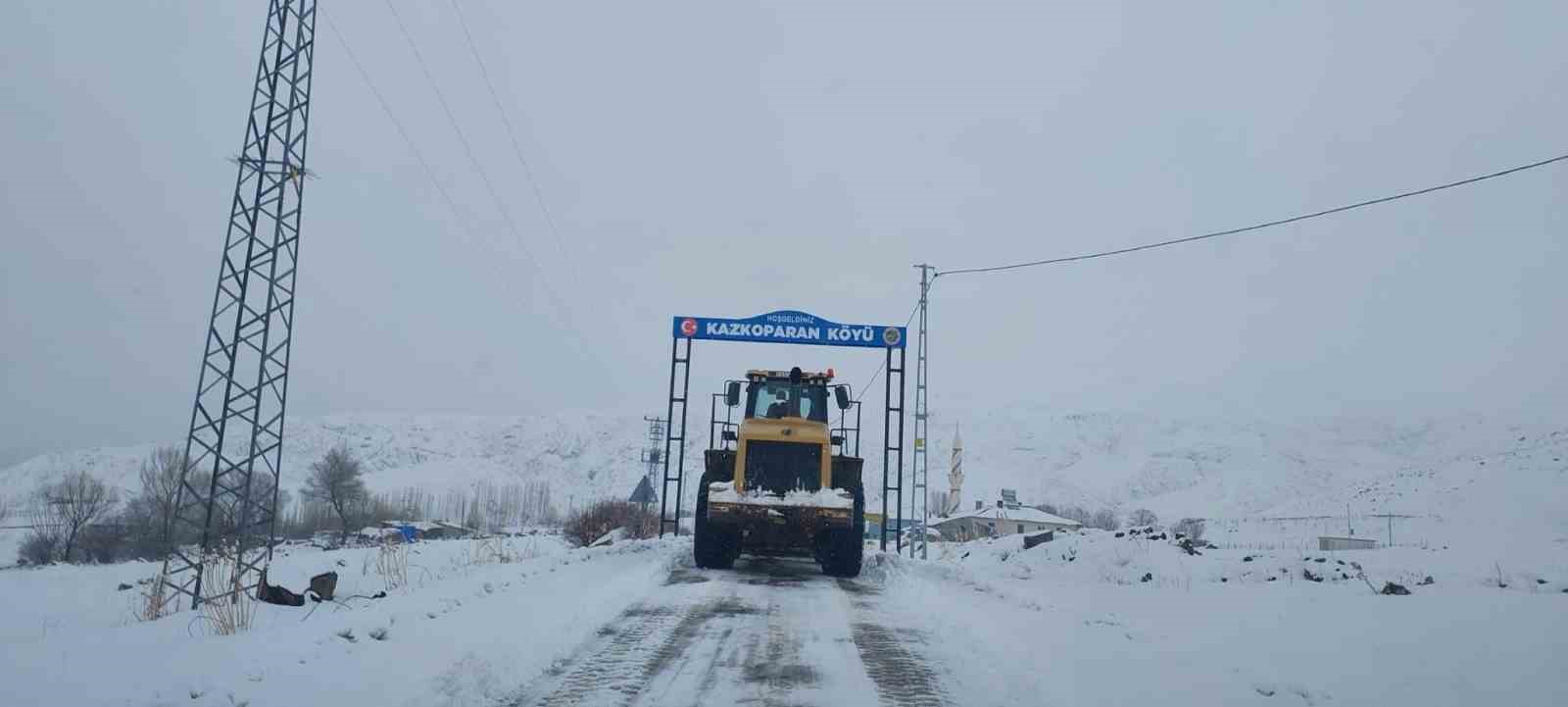 Iğdır’da karla mücadelede başarı: Kapalı köy yolu kalmadı