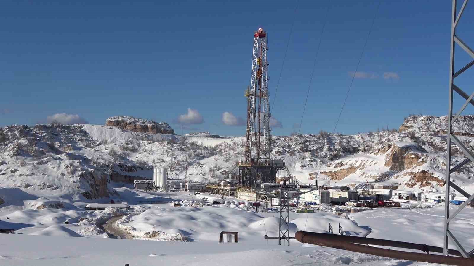 Hürmüz kapandı, Gabar stratejik güç oldu