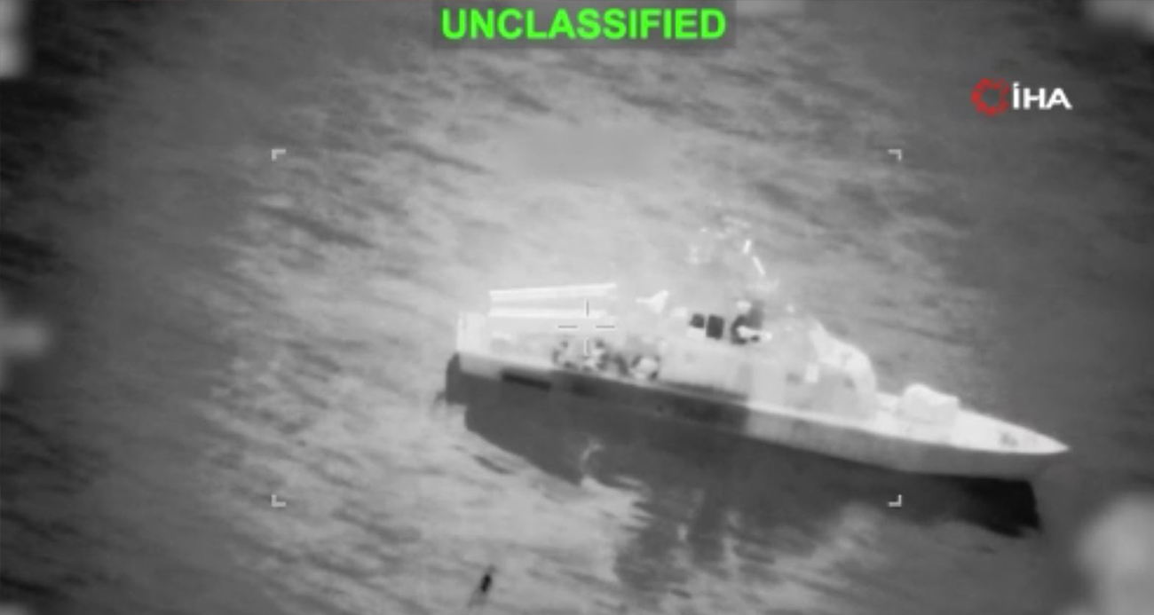 ABD, İran’ın mayın gemilerini yönelik saldırıların görüntülerini yayınladı