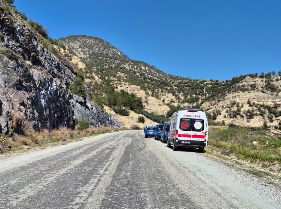 Buldan’da 51 yaşındaki adam nehir kenarında ölü bulundu