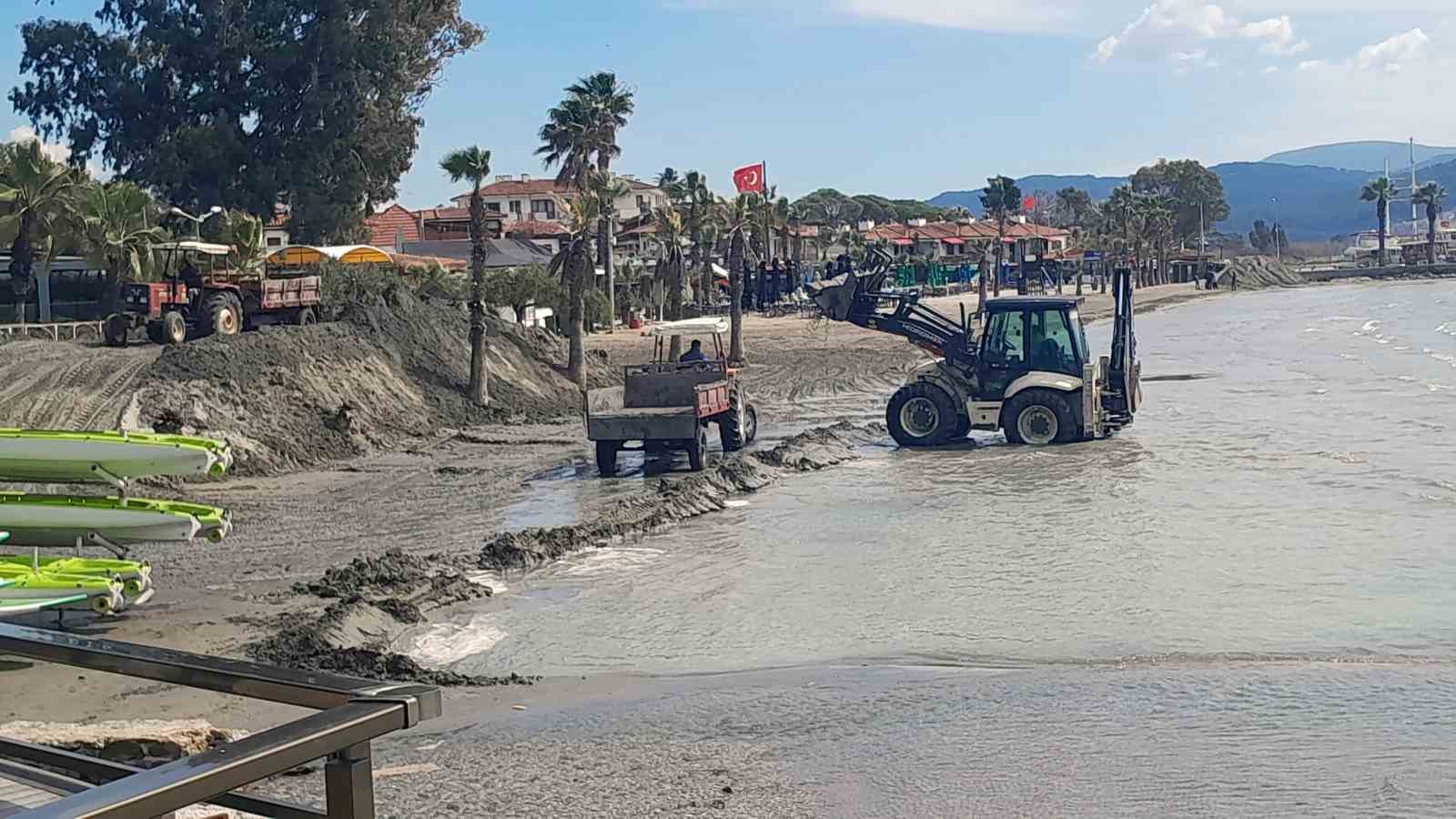 Akyaka sahili yaz sezonuna hazırlanıyor