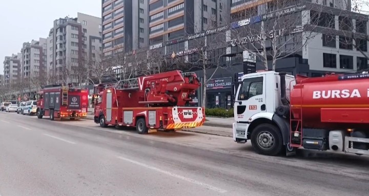 Önce bir şubeyi sonra diğerini yaktı: Bursa’da kundakçı yakalandı