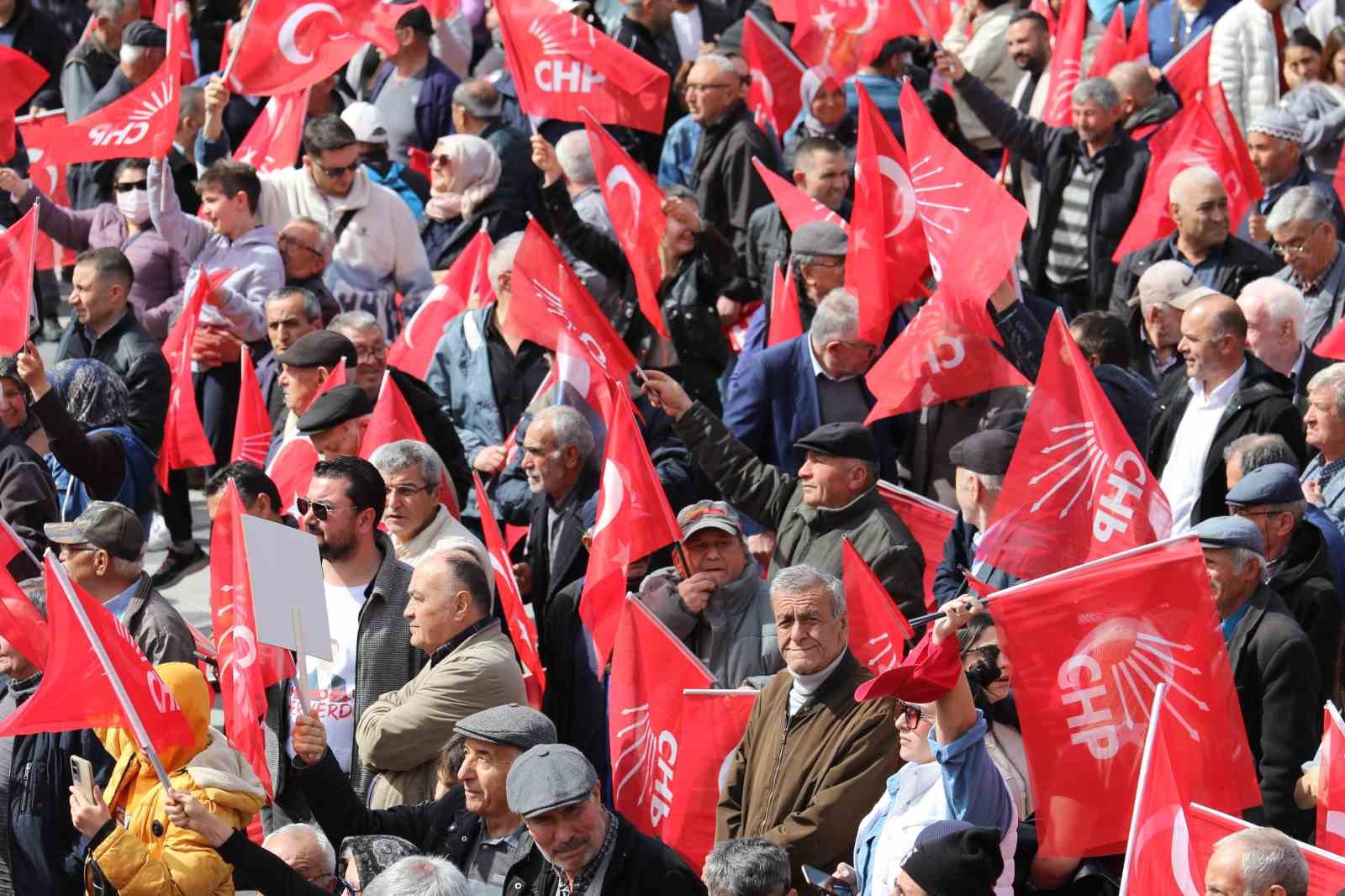 CHP Genel Başkanı Özel: 