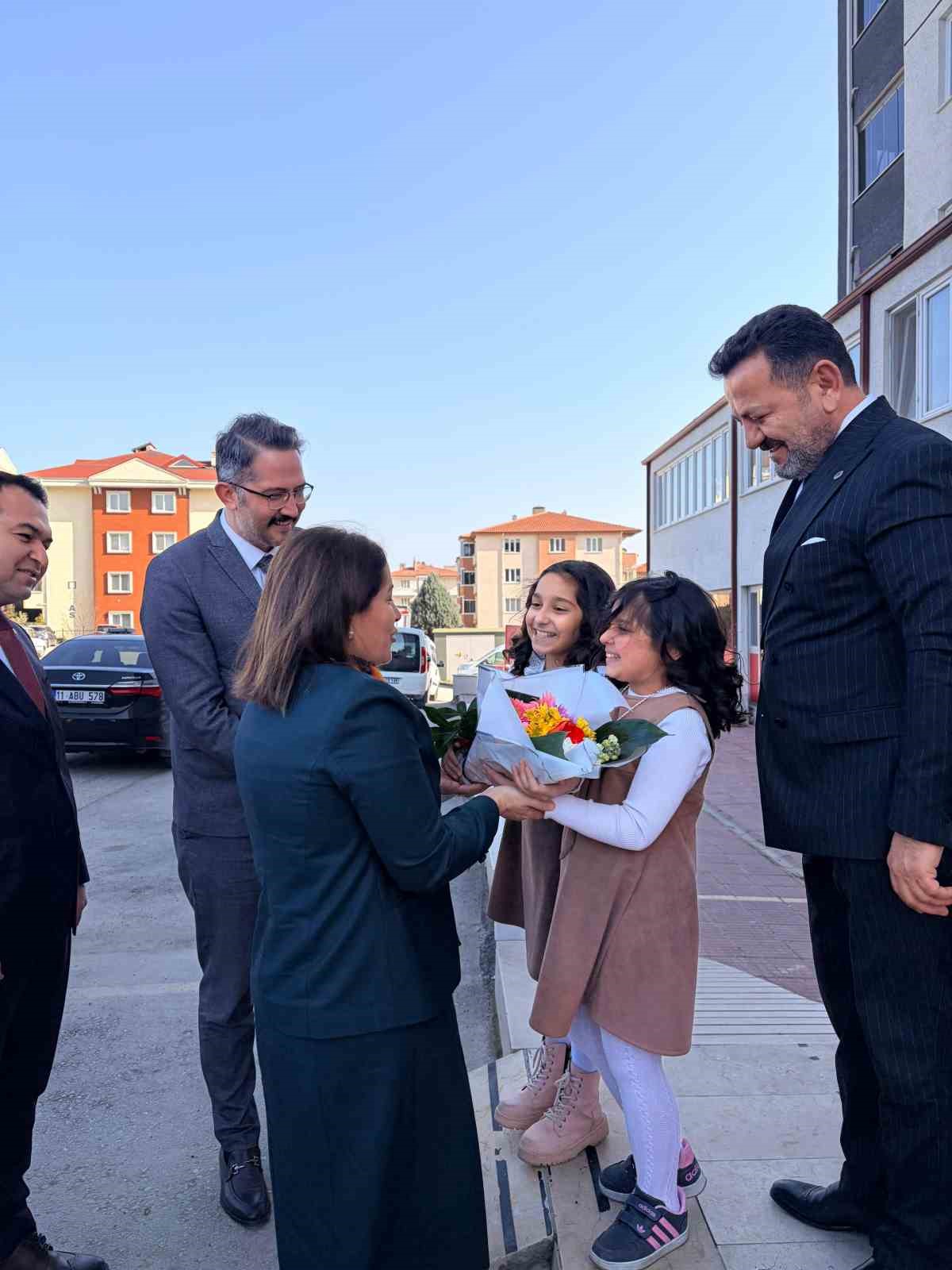 Bakan Yardımcısı Madak’tan Bilecik’te sosyal hizmetler toplantısı