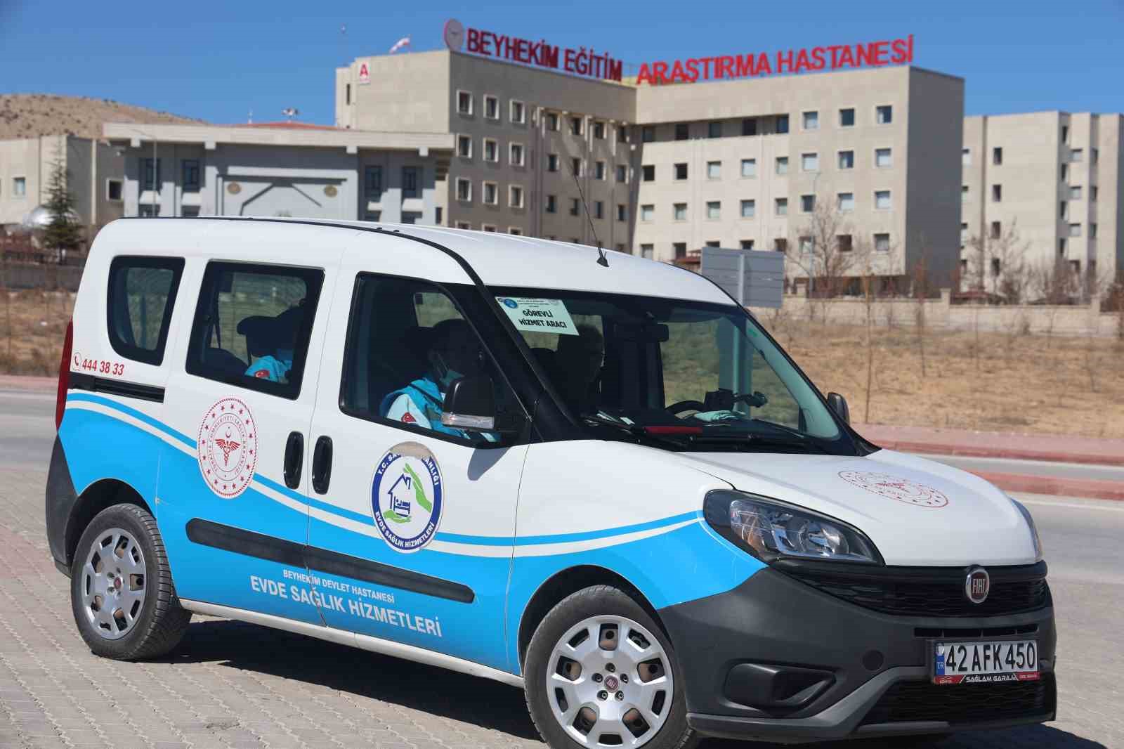 Konya’da ilk; evden çıkamayan engelli hastalara evde sağlık raporu hizmeti