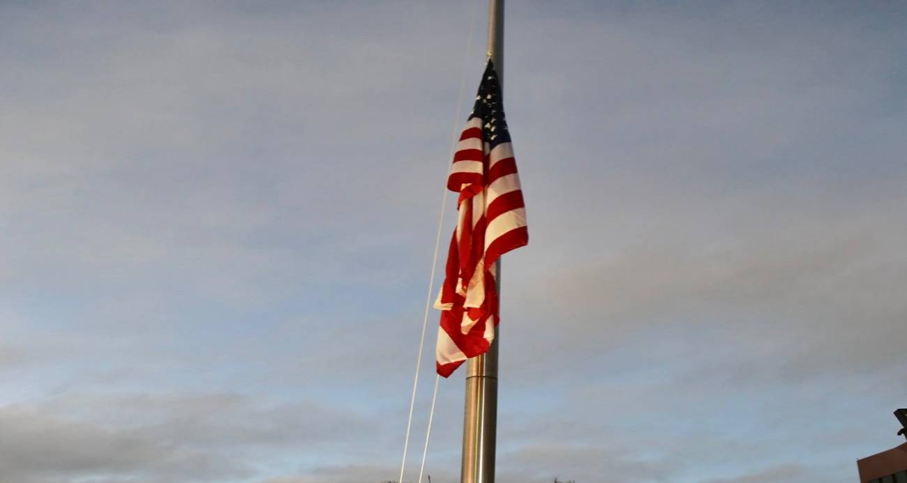 ABD bayrağı, Karakas'ta 7 yıl aradan sonra ilk kez yeniden göndere çekildi