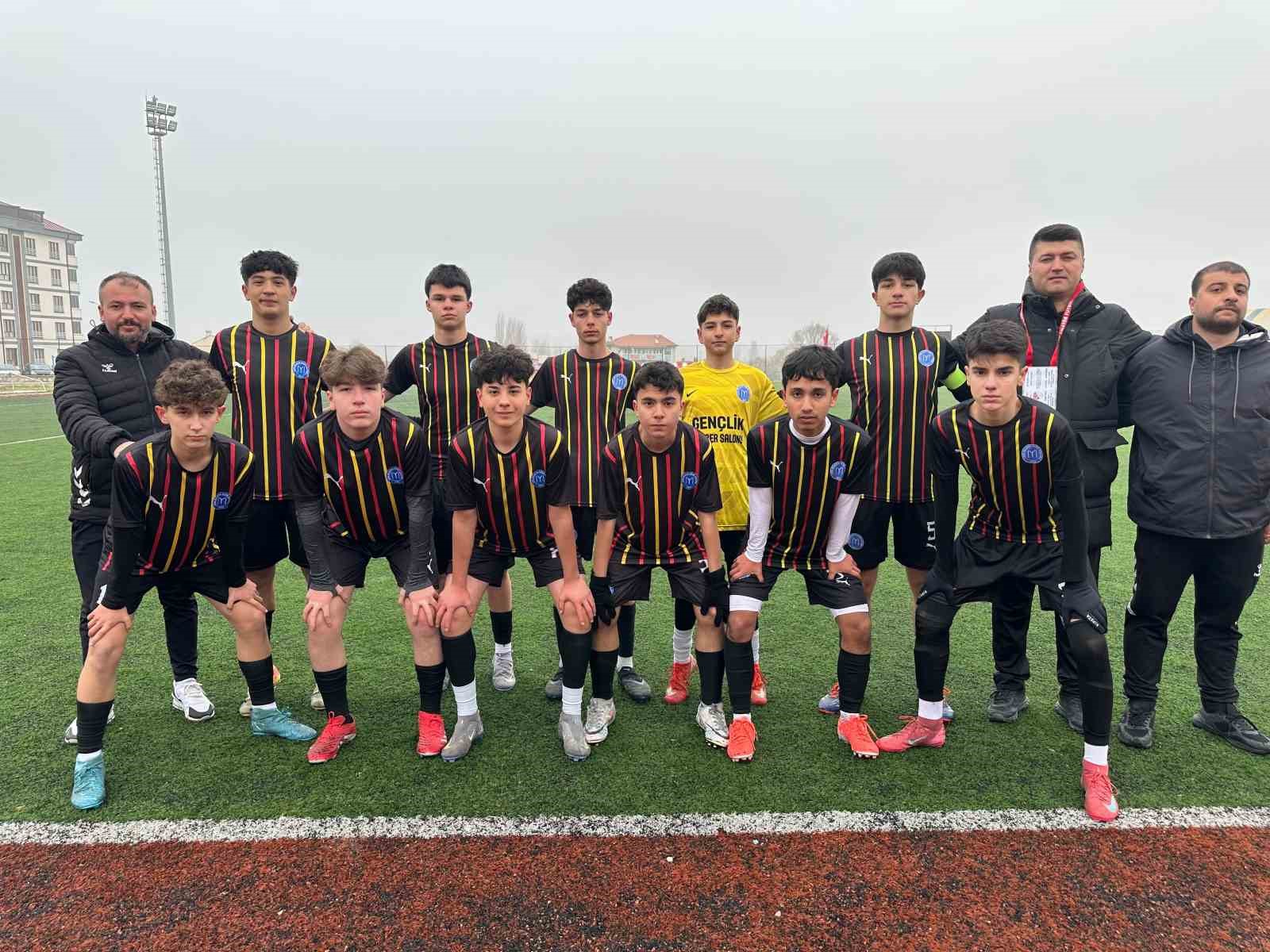 1299 Bilecik Spor Kulübü yoluna tam gaz devam ediyor