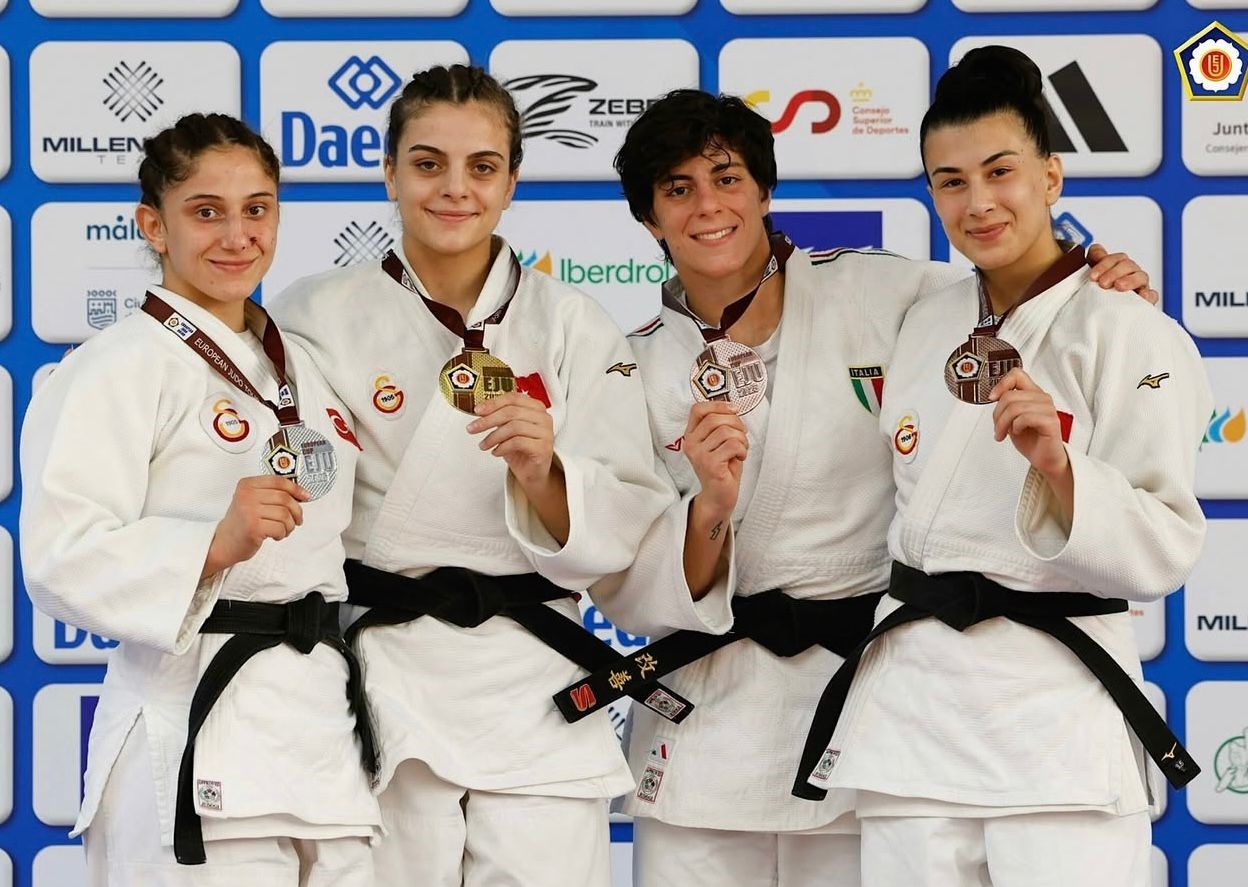 Ayten Mediha Yeksan: 