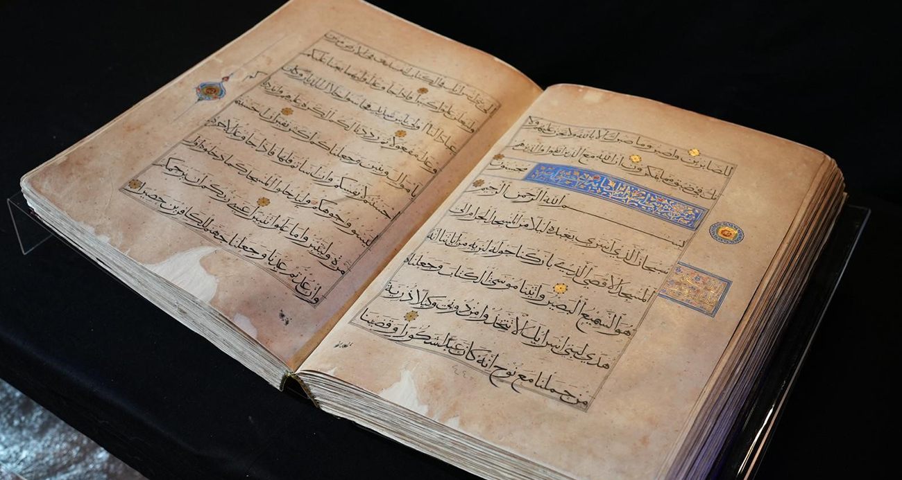 Kutsal emanetlere rekor ziyaret