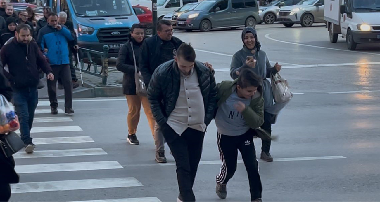 Bursa’da fırtına uyarısı.. Vatandaşlara 