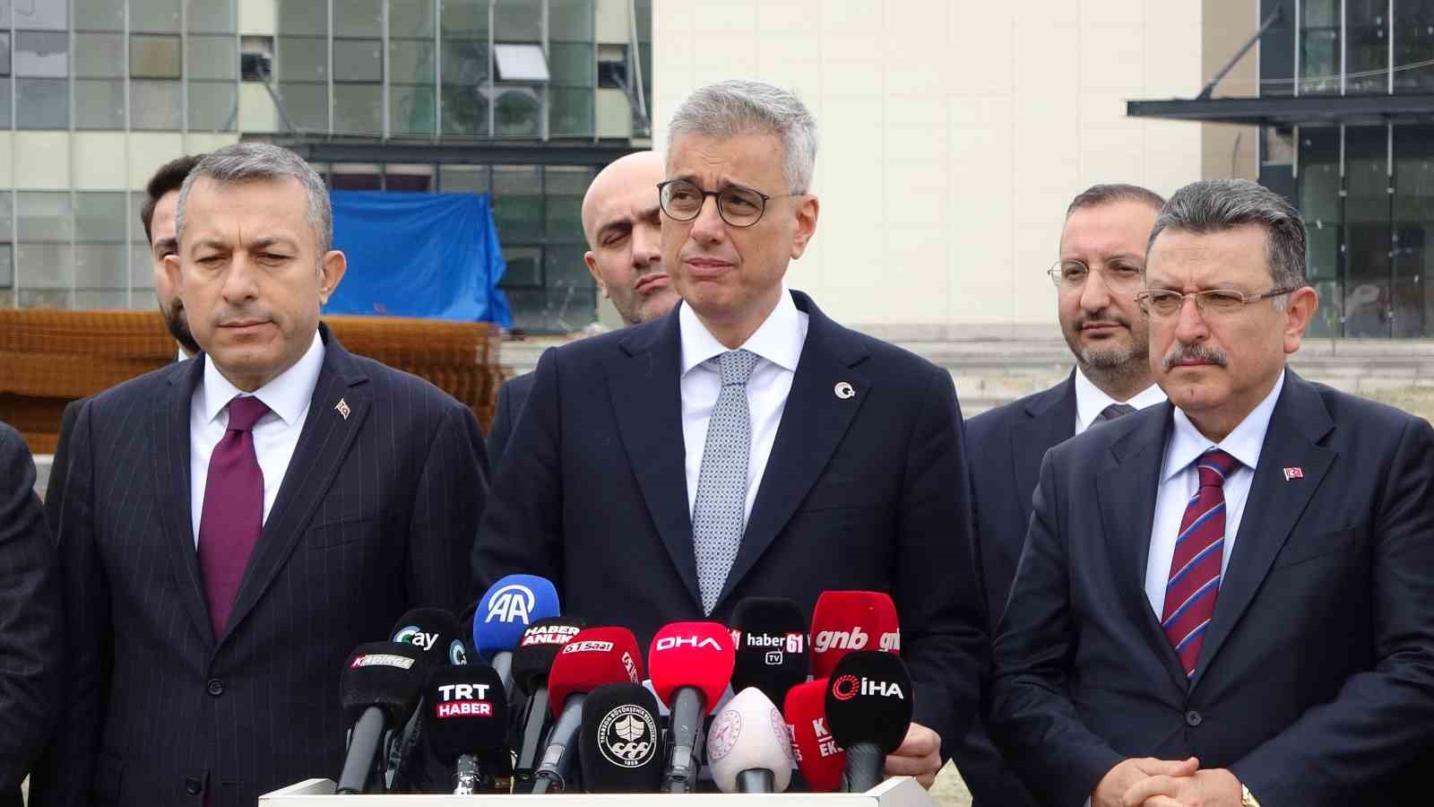 Bakan Memişoğlu Trabzon Şehir Hastanesi için 