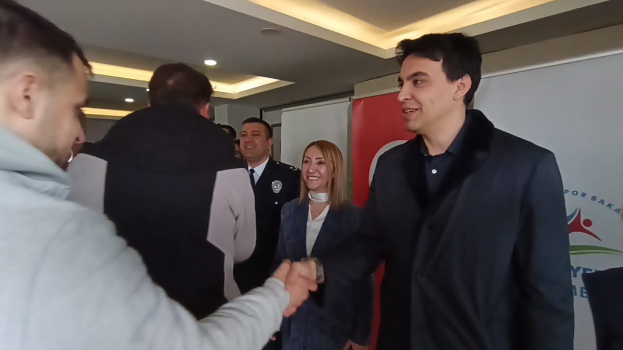 Bilecik’te protokol ve vatandaşlar aynı çatı altında buluştu