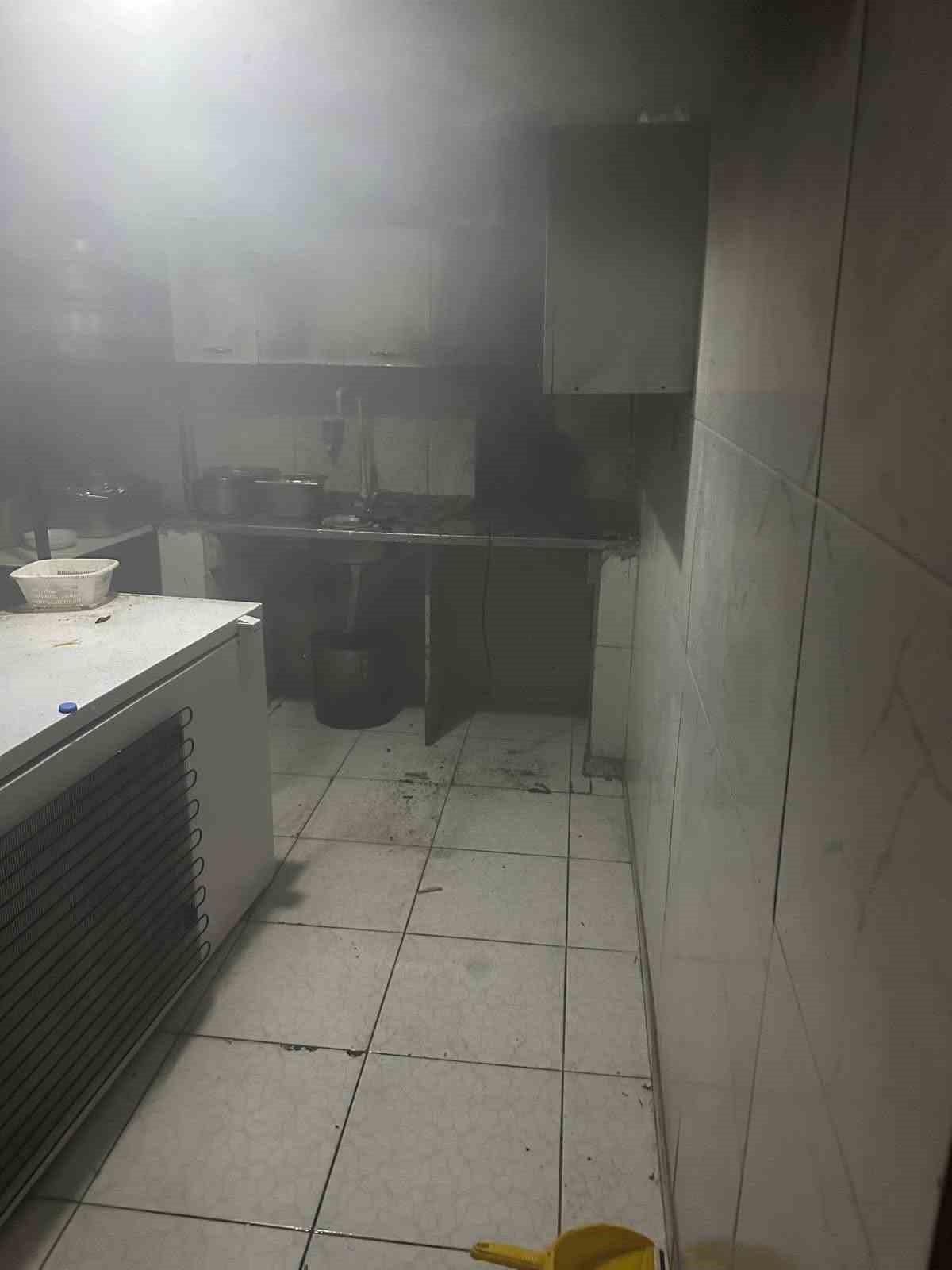 Kurtalan’da yemek işletmesinde yangın