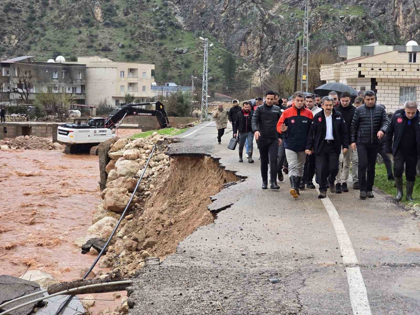 Vali Ekici Kasrik’te: 