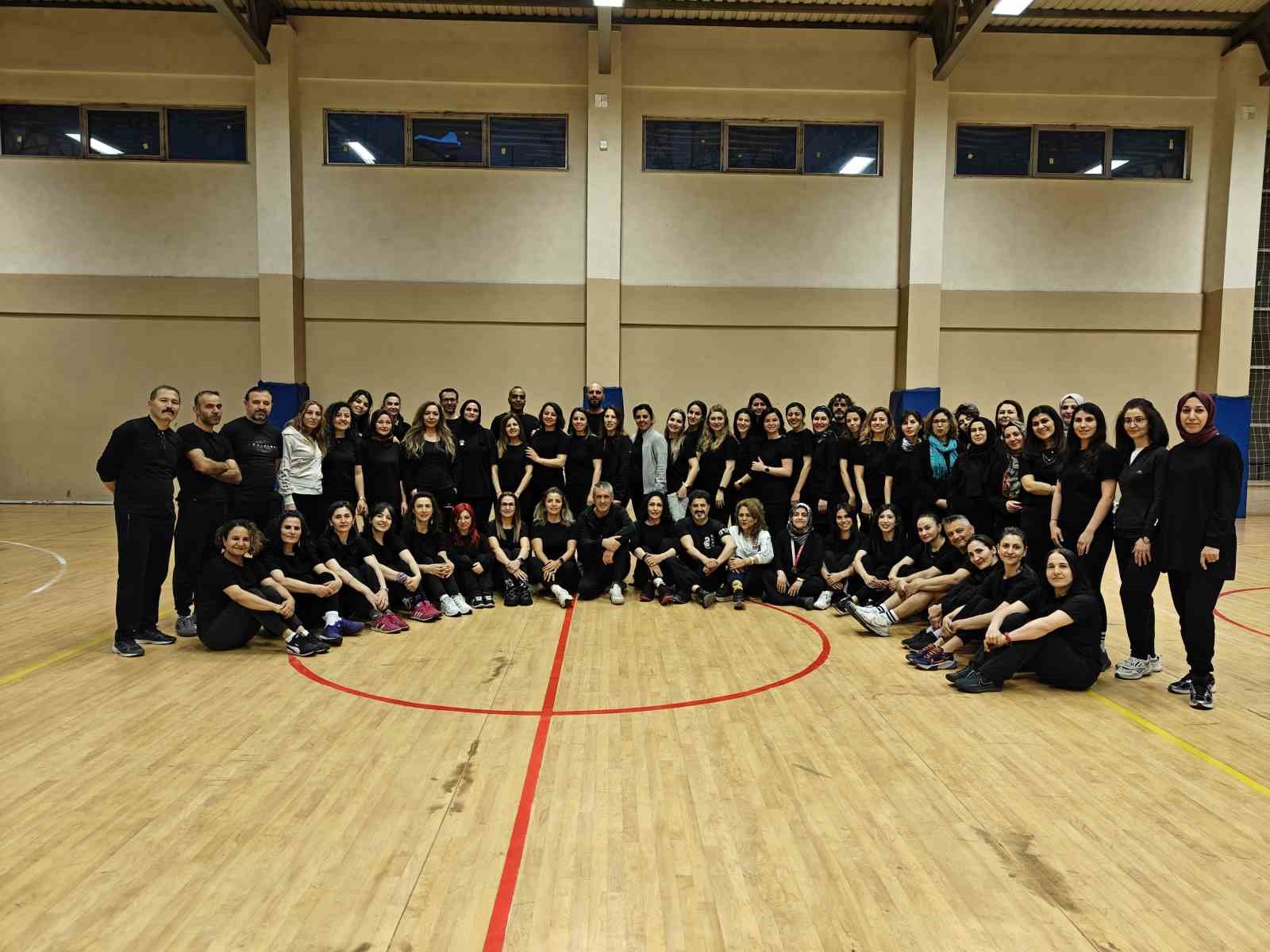 Öğretmen öğretmenlere ders verdi, Türkiye’de ilki gerçekleştirdi