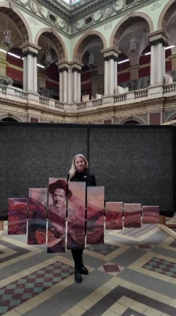 Rus ressam Kirillova’nın 