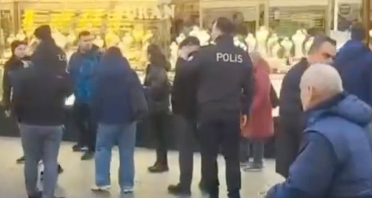 Çanakkale’de kar vaadiyle vatandaşları dolandıran kuyumcunun işletmesinde yapılan incelemede sahte altınlar ortaya çıktı