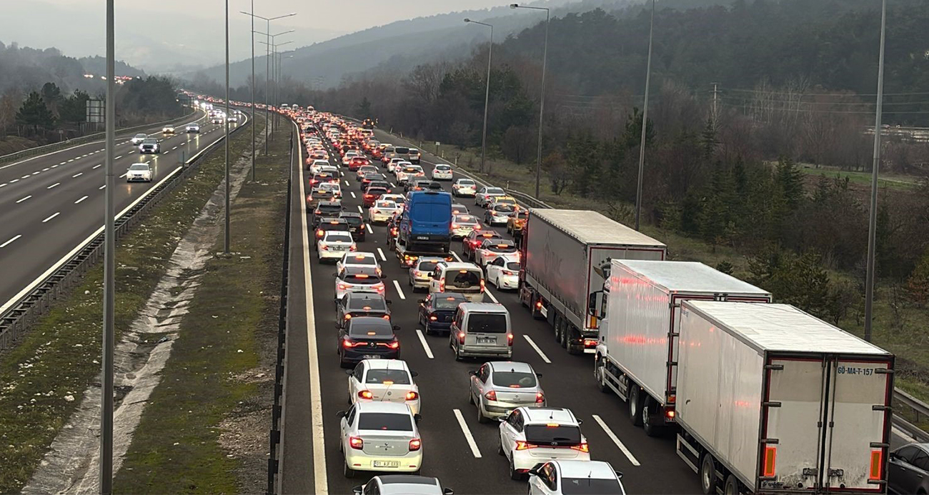 Ramazan Bayramı’nda Bolu’dan 331 bin araç geçiş yaptı
