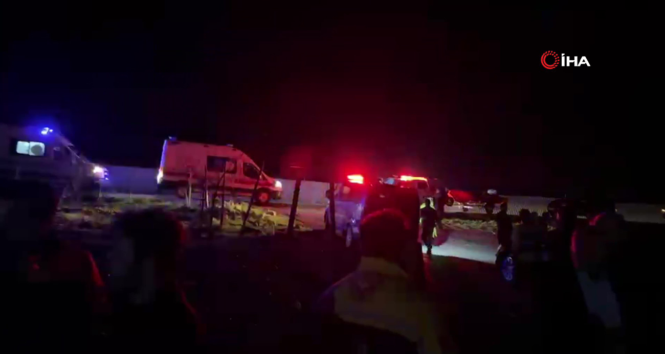 Ekipler selde mahsur kalan 10 kişilik aile için seferber oldu