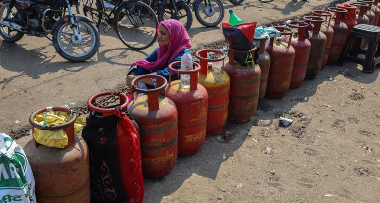 Hürmüz'de Hint gemilerine uygulanan yasak nedeniyle Hindistan'da gaz krizi