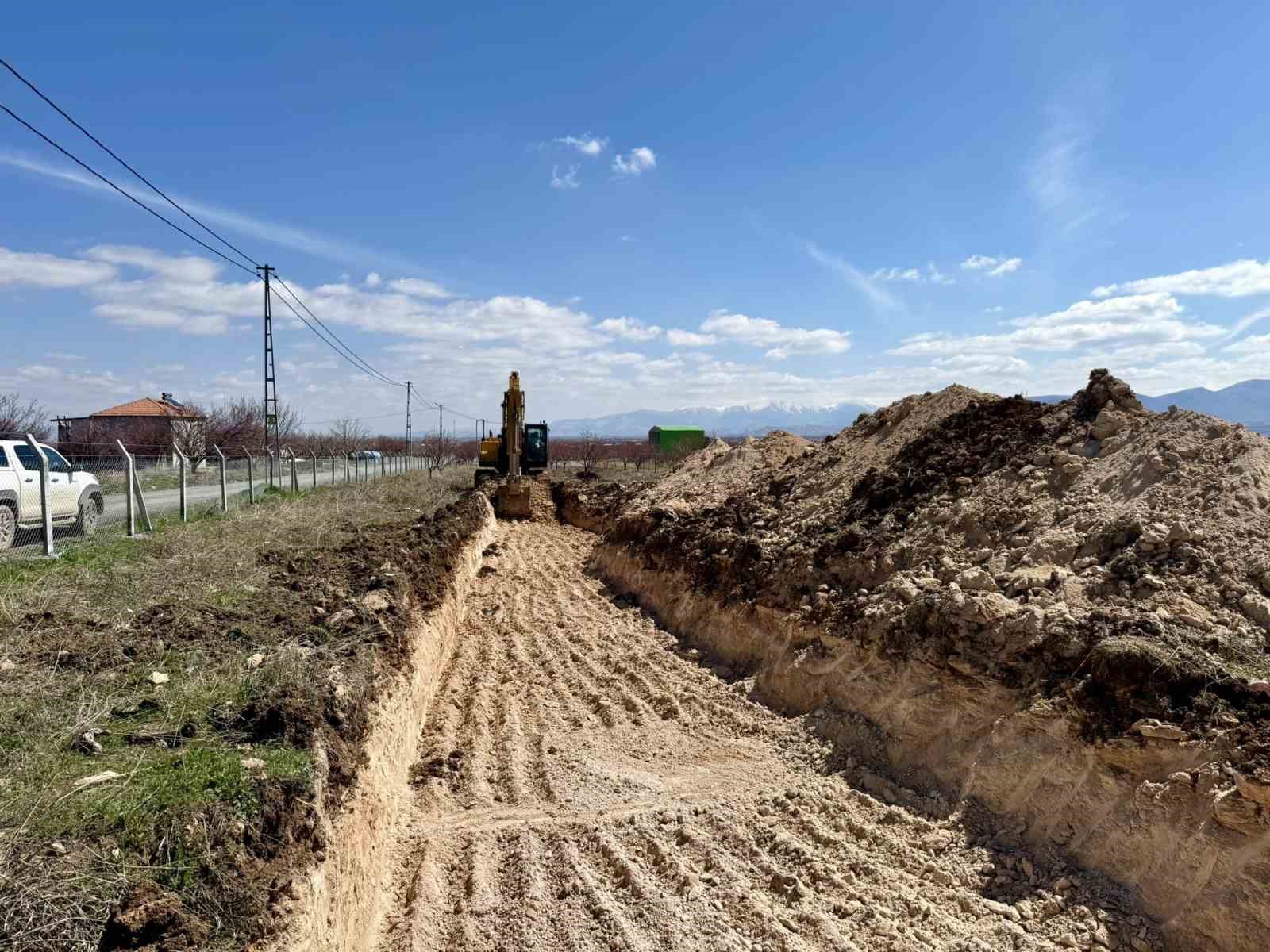 Akçadağ’da Kademe Hizmet Binası için kazı çalışmaları başladı