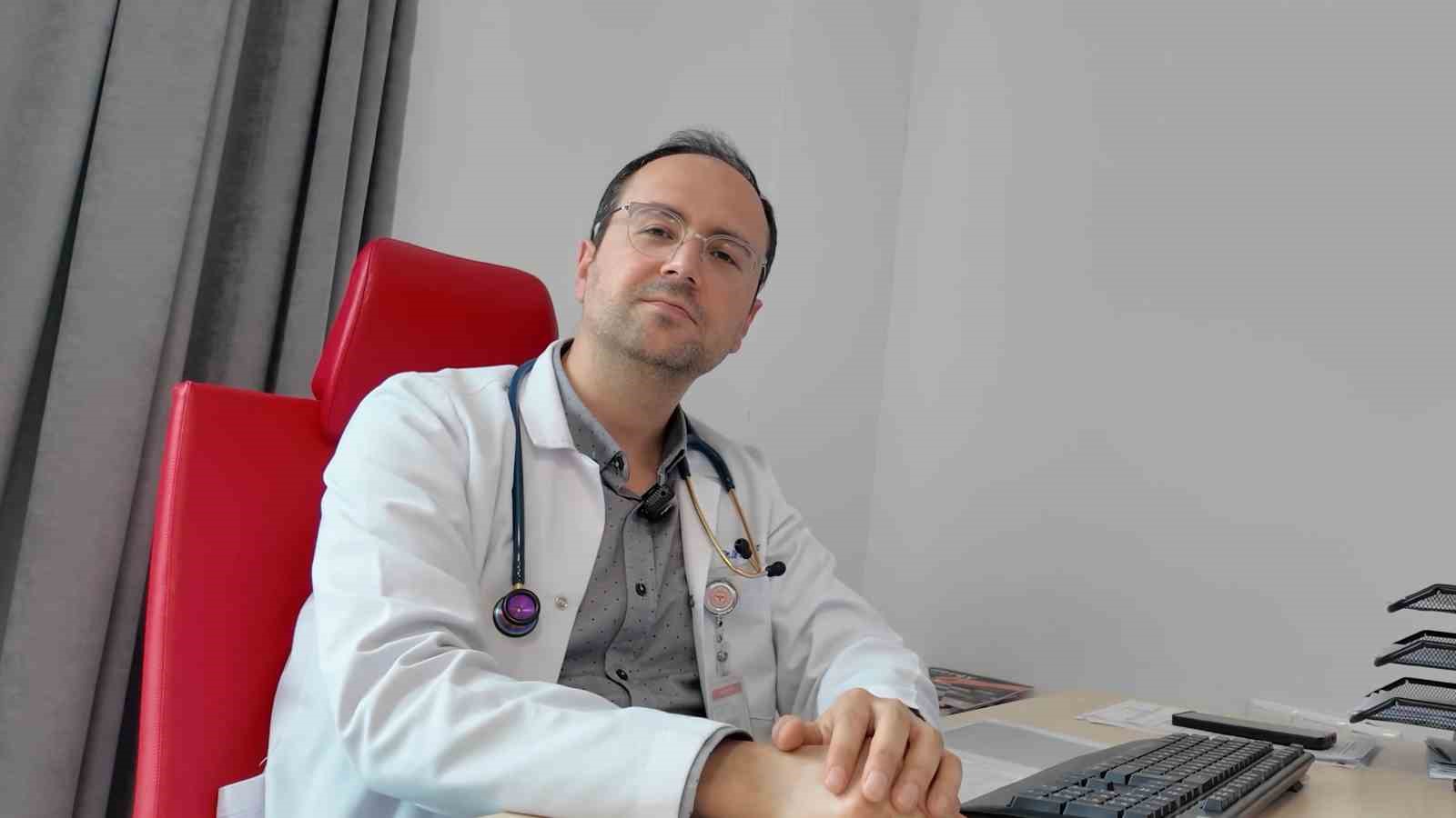 Dr. Deniz Yılmaz: 