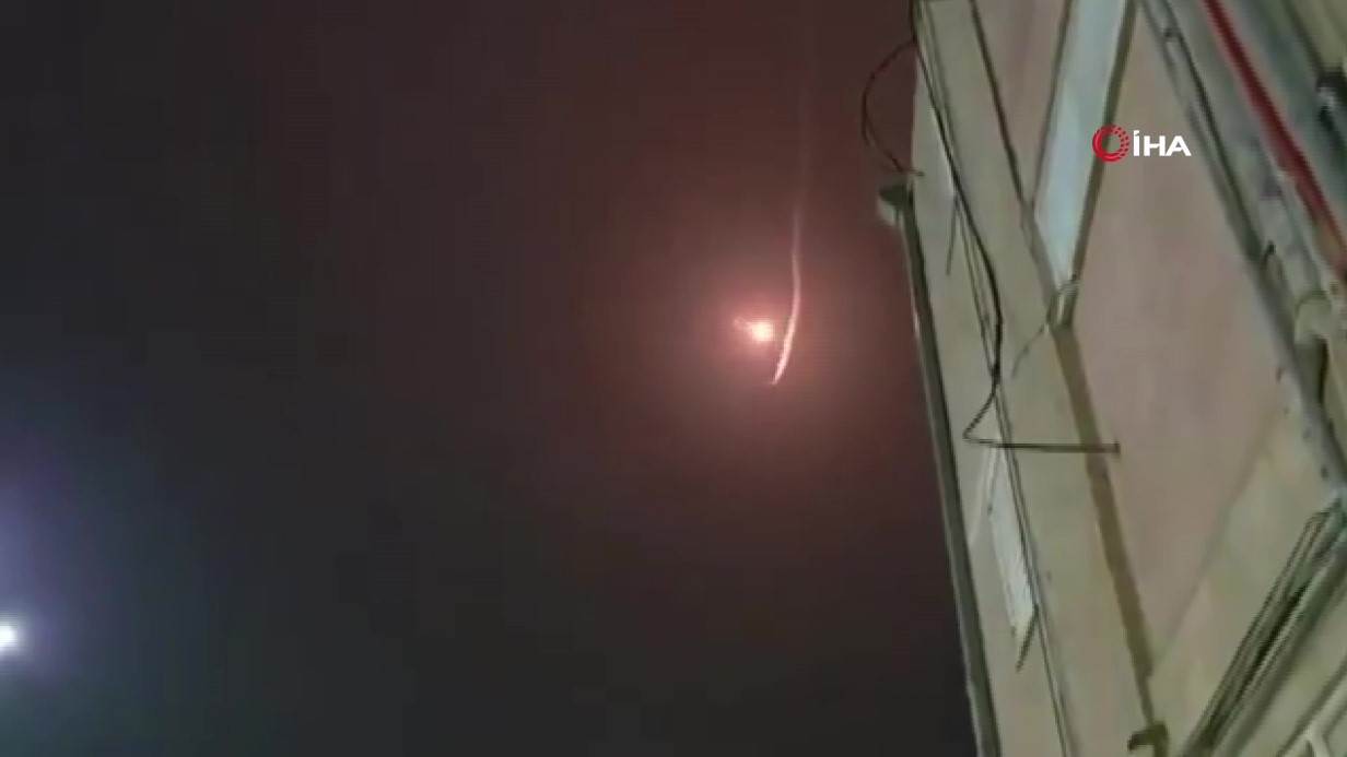 İran’dan İsrail’e füze yağdı: En az 1 ölü