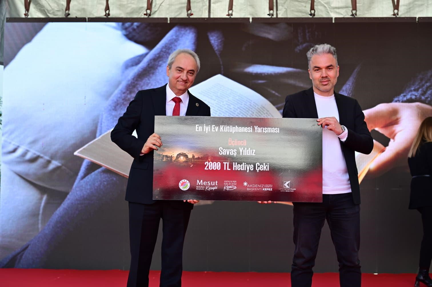 Kepez’de Antalya’nın en iyi ev kütüphaneleri ödüllendirildi