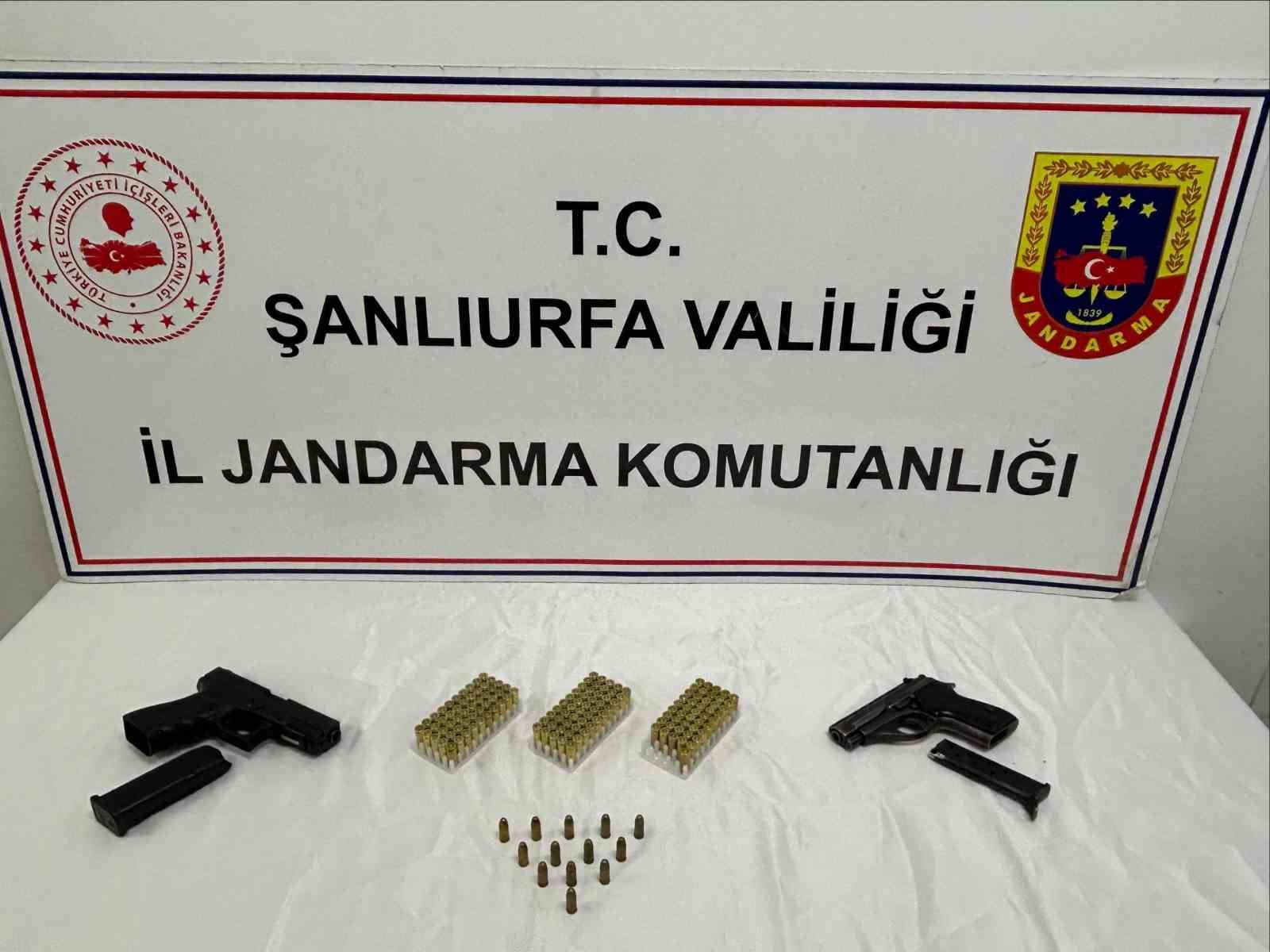Şanlıurfa’da ruhsatsız silah operasyonu:2 gözaltı