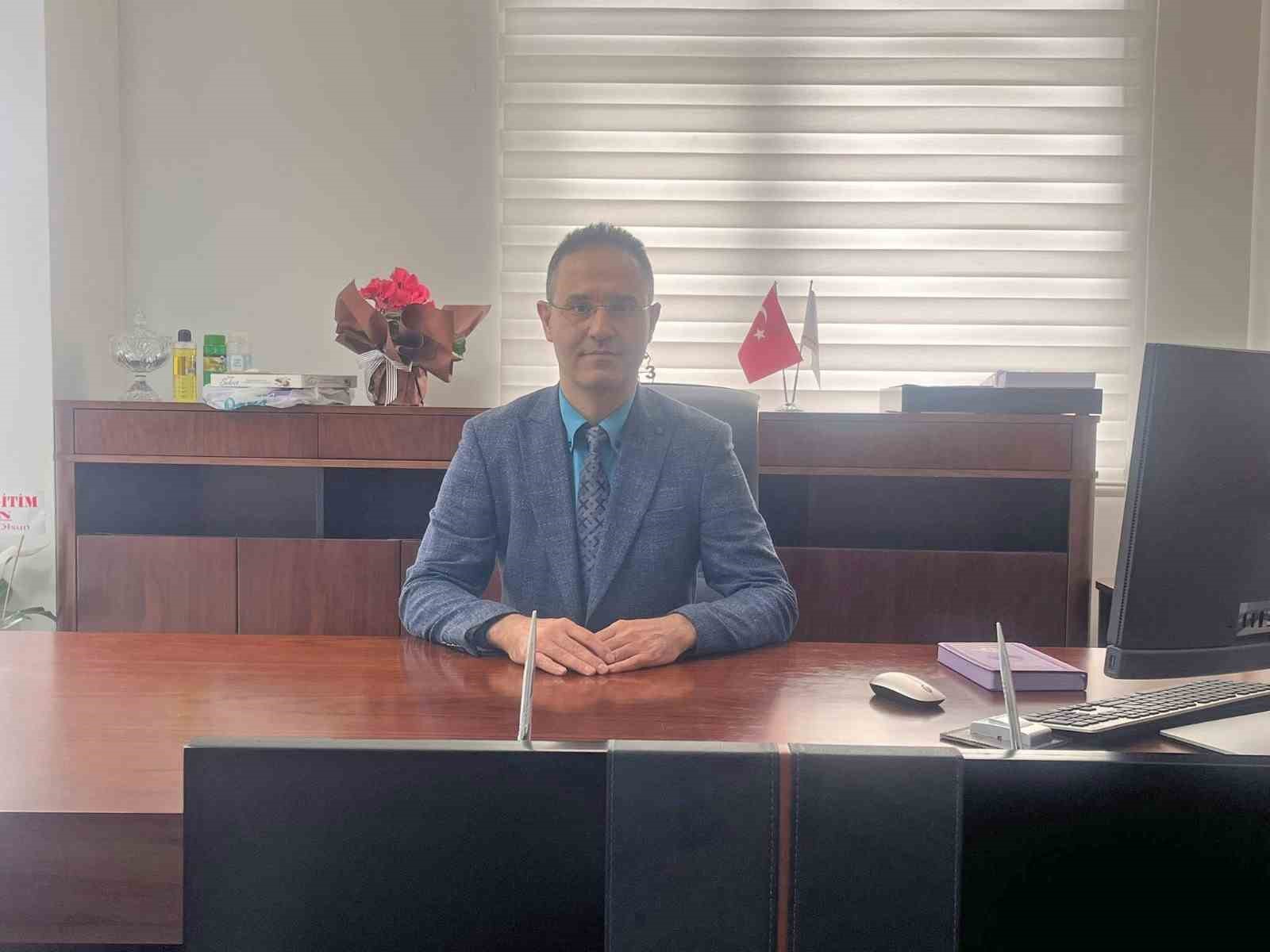 Çiçekdağı’na atanan milli eğitim müdürü görevine başladı