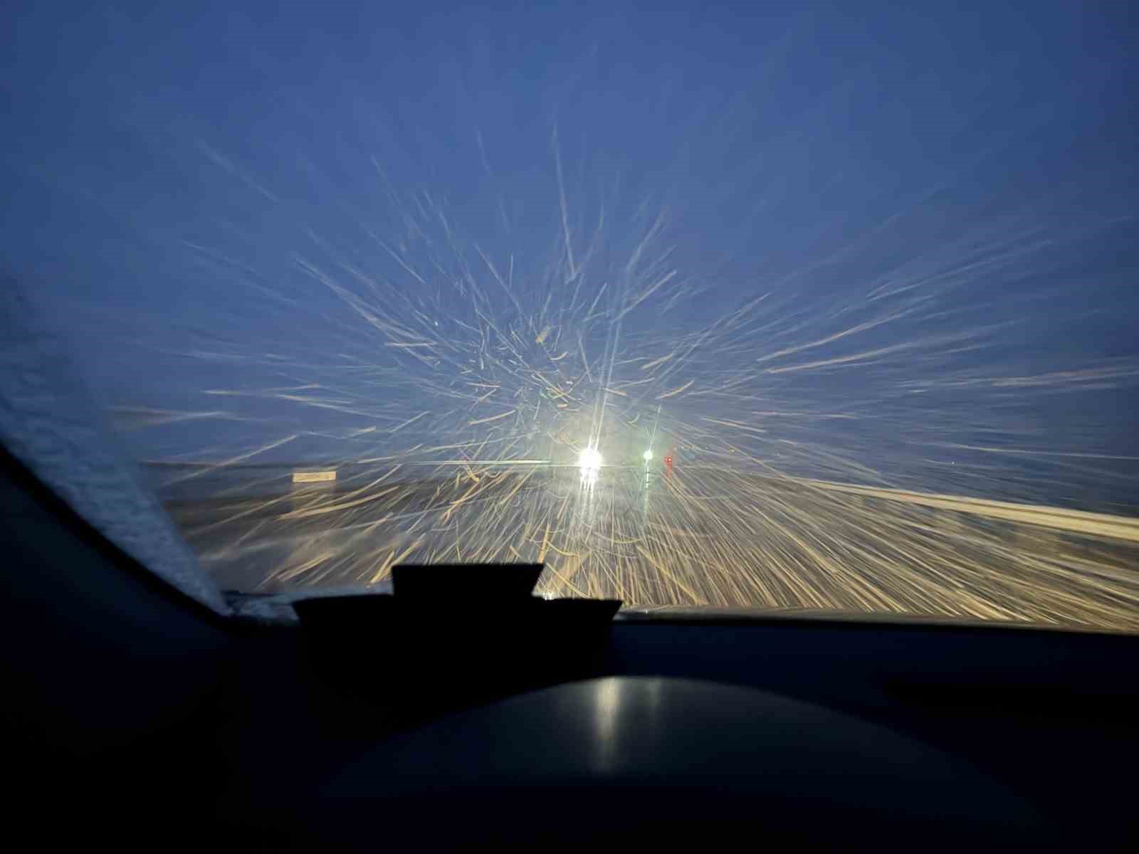 Sivas’a mart ayında kar yağdı