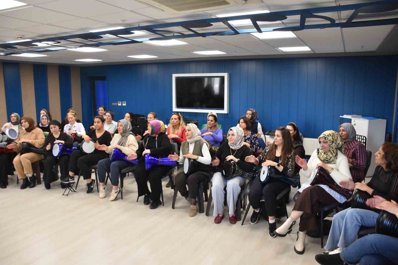 Ev hanımları korosu Cumhurbaşkanı Erdoğan’a konser vermek istiyor