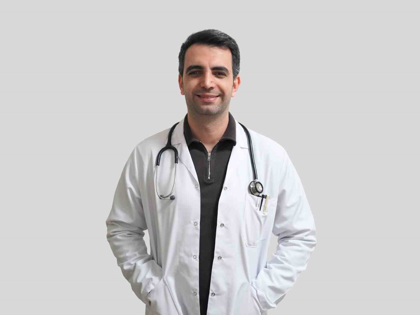 Uzm. Dr. Uğur Alp Yeşilova hasta kabulüne başladı