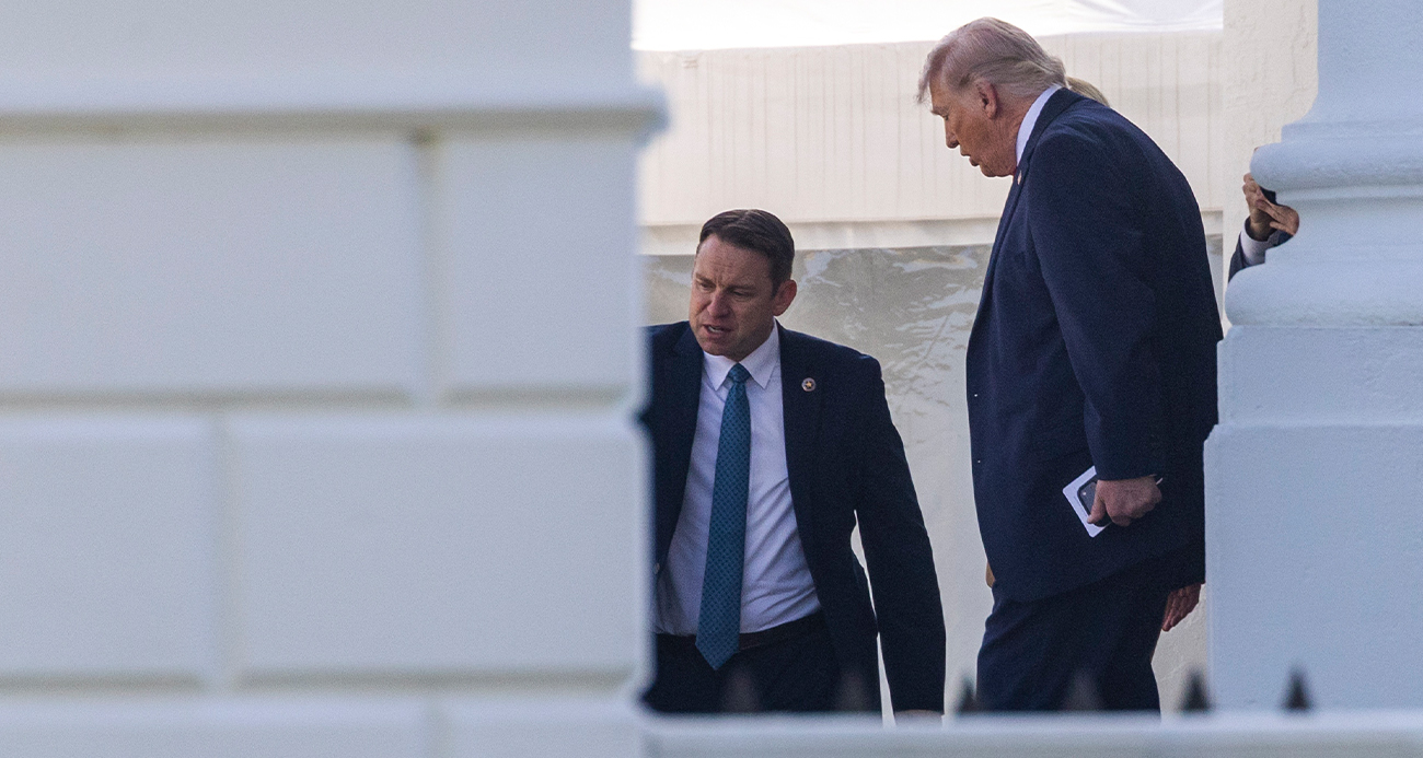 Trump, Yüksek Mahkeme duruşmasına katılan görevdeki ilk başkan oldu