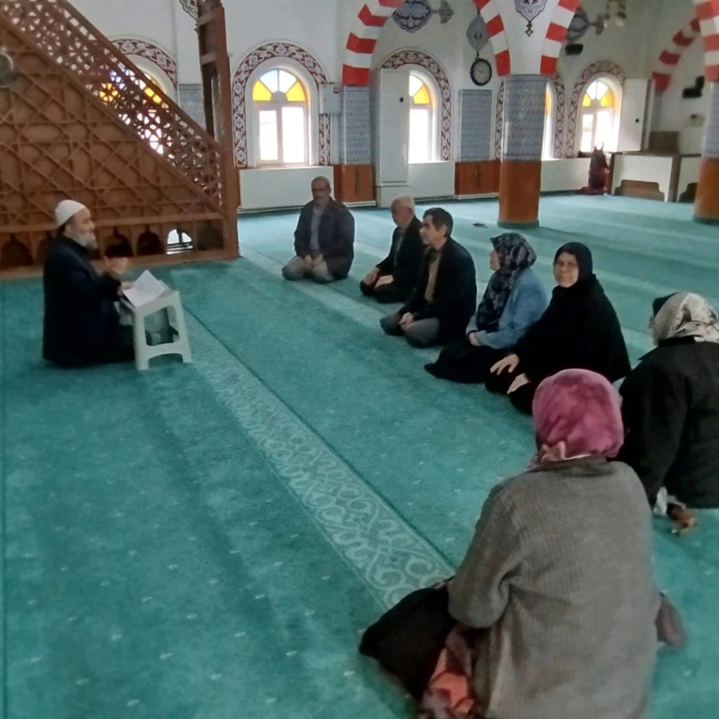 Buharkent’te hacı adayları seminer verildi