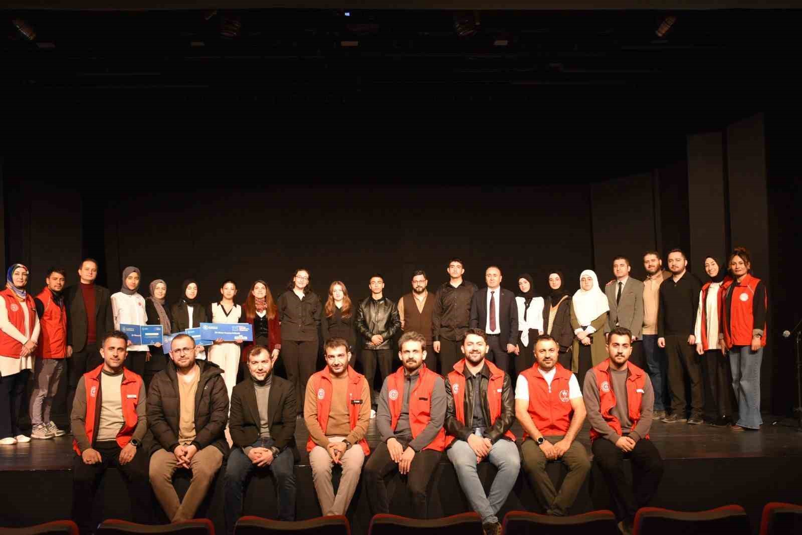 Erzurum’da genç şairler yarıştı