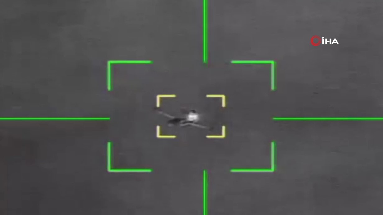 İran, ABD’ye ait A-10 savaş uçağının vurulma görüntüsünü yayınlandı