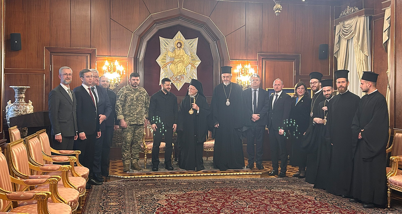 Ukrayna Devlet Başkanı Zelenskiy, Fener Rum Patriği Bartholomeos ile görüştü