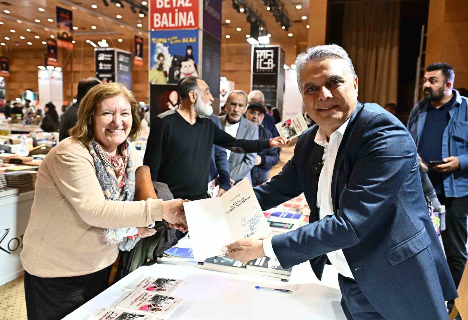 Başkan Uysal’dan kenetlenme çağrısı