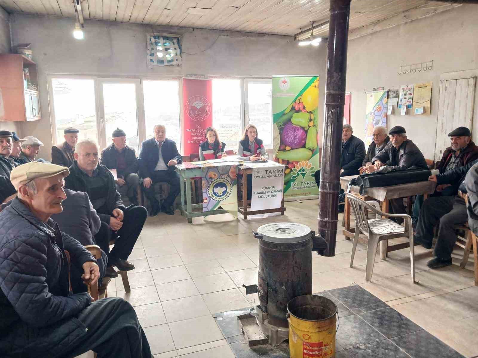 Emet’te çiftçi eğitimi