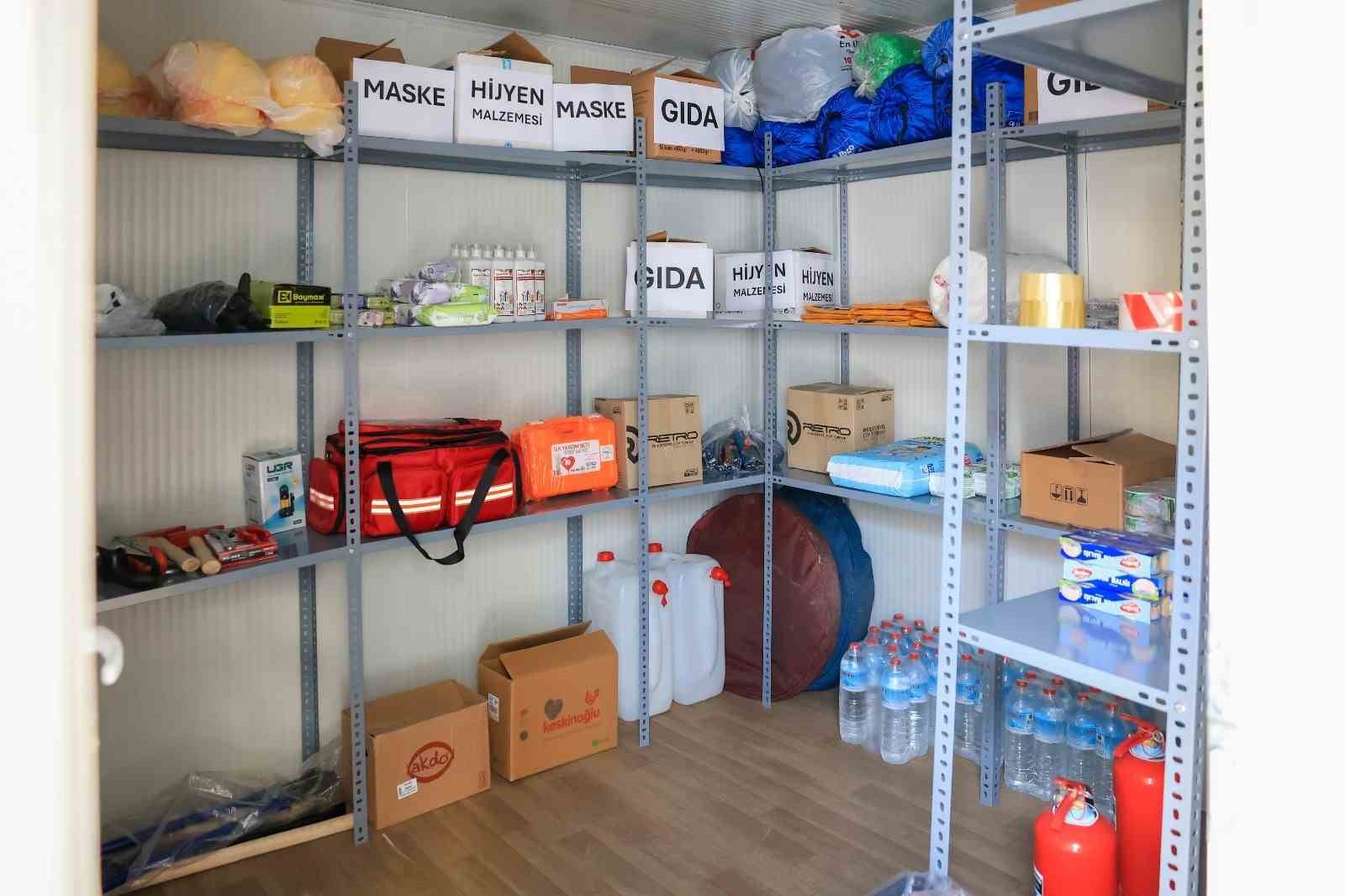 Efeler Belediyesi’nden afet konteyneri desteği