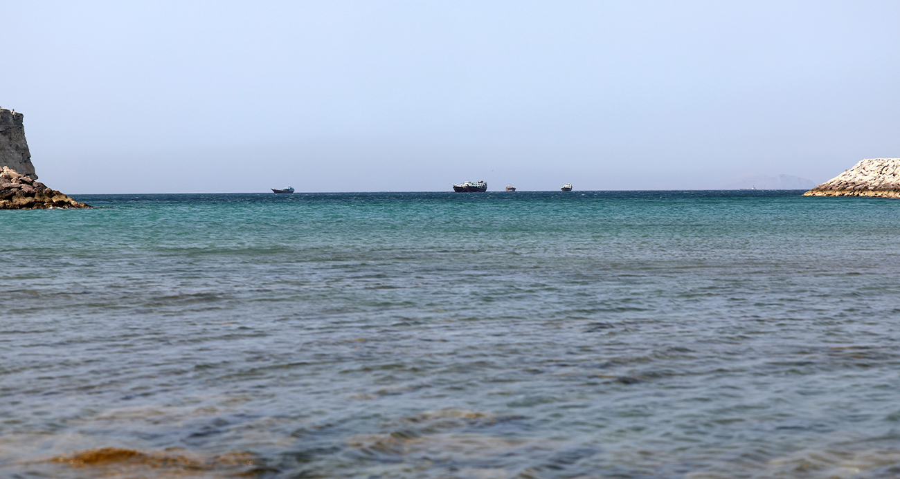 İran'dan Hürmüz Boğazı'nda tanker geçişlerinin durdurulduğu iddiası