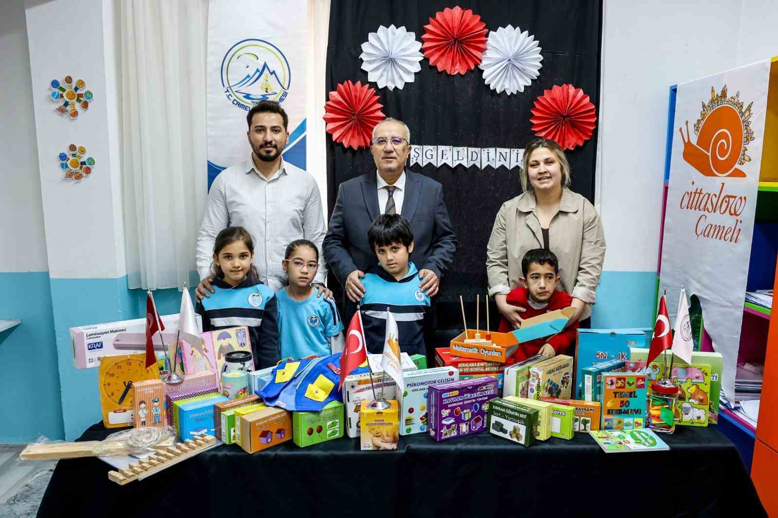 Özel eğitim öğrencilerine malzeme desteği